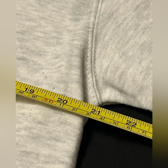 Bedford Fall NY Sweatshirt M snug NWOT It’s A Wonderful Life Christmas film - Picture 8 of 12